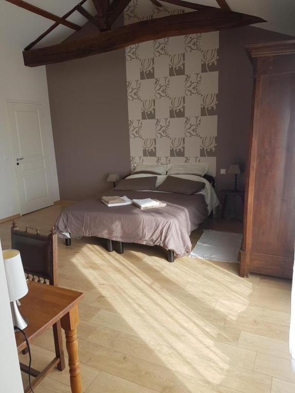 le domaine de bellevue Bed and Breakfast Tanzac Eksteriør billede