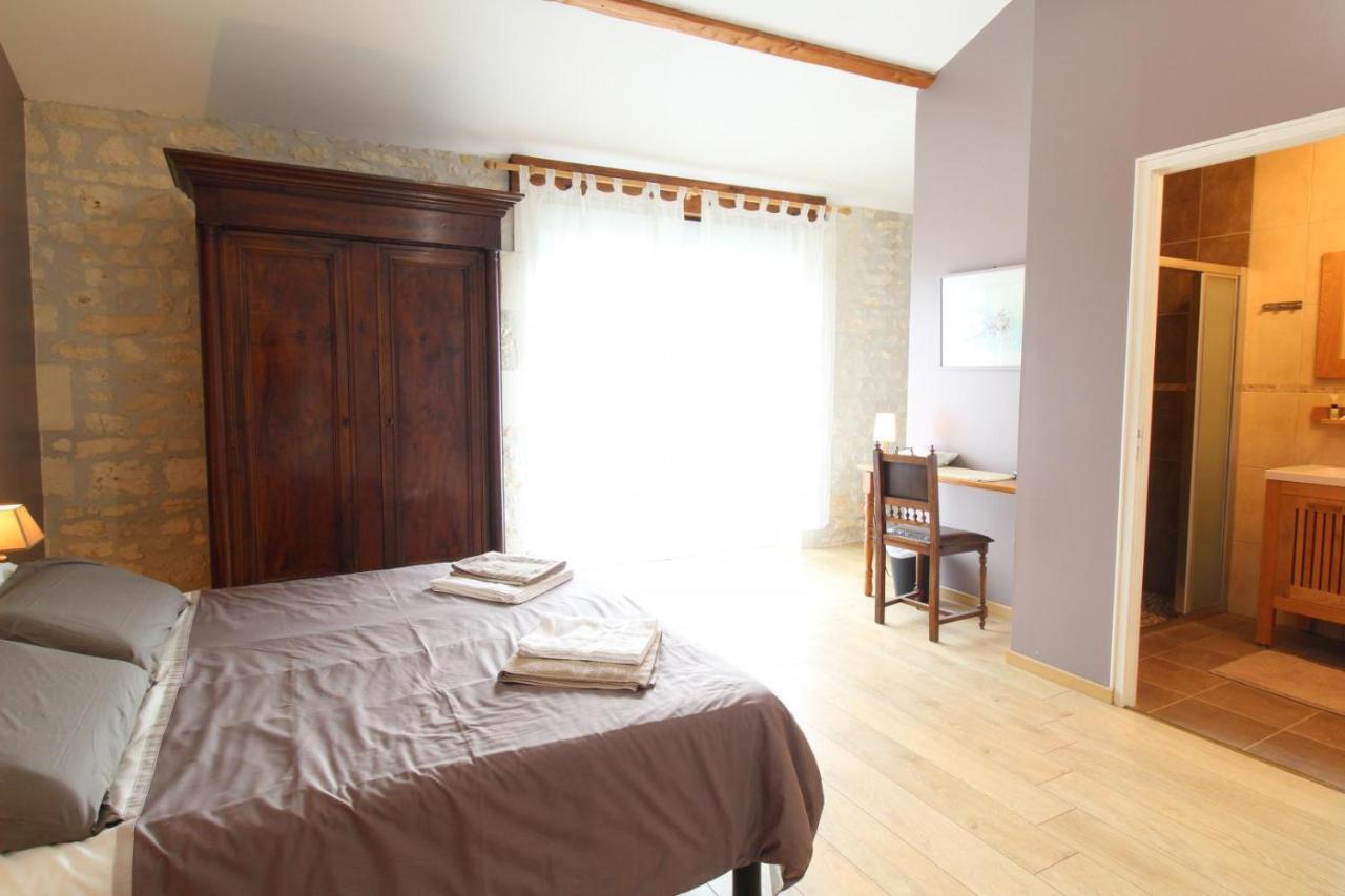 le domaine de bellevue Bed and Breakfast Tanzac Eksteriør billede